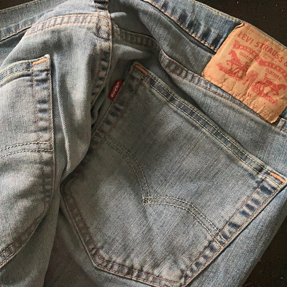 Men’s 541 Levi’s light wash